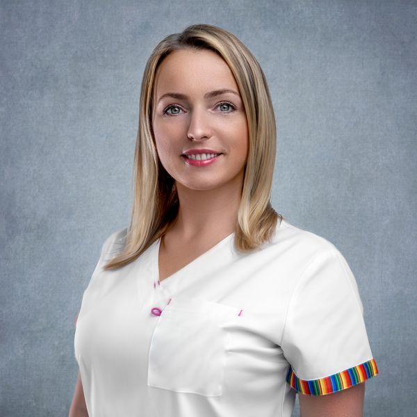 Paulina Czecholińska – licencjonowana higienistka stomatologiczna
