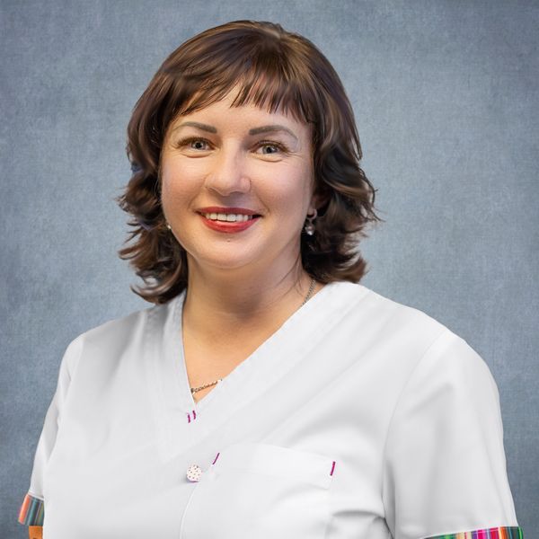 Olha Senchuk - asystentka stomatologiczna